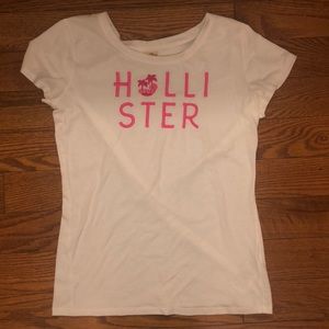 Hollister t shirt with pink print